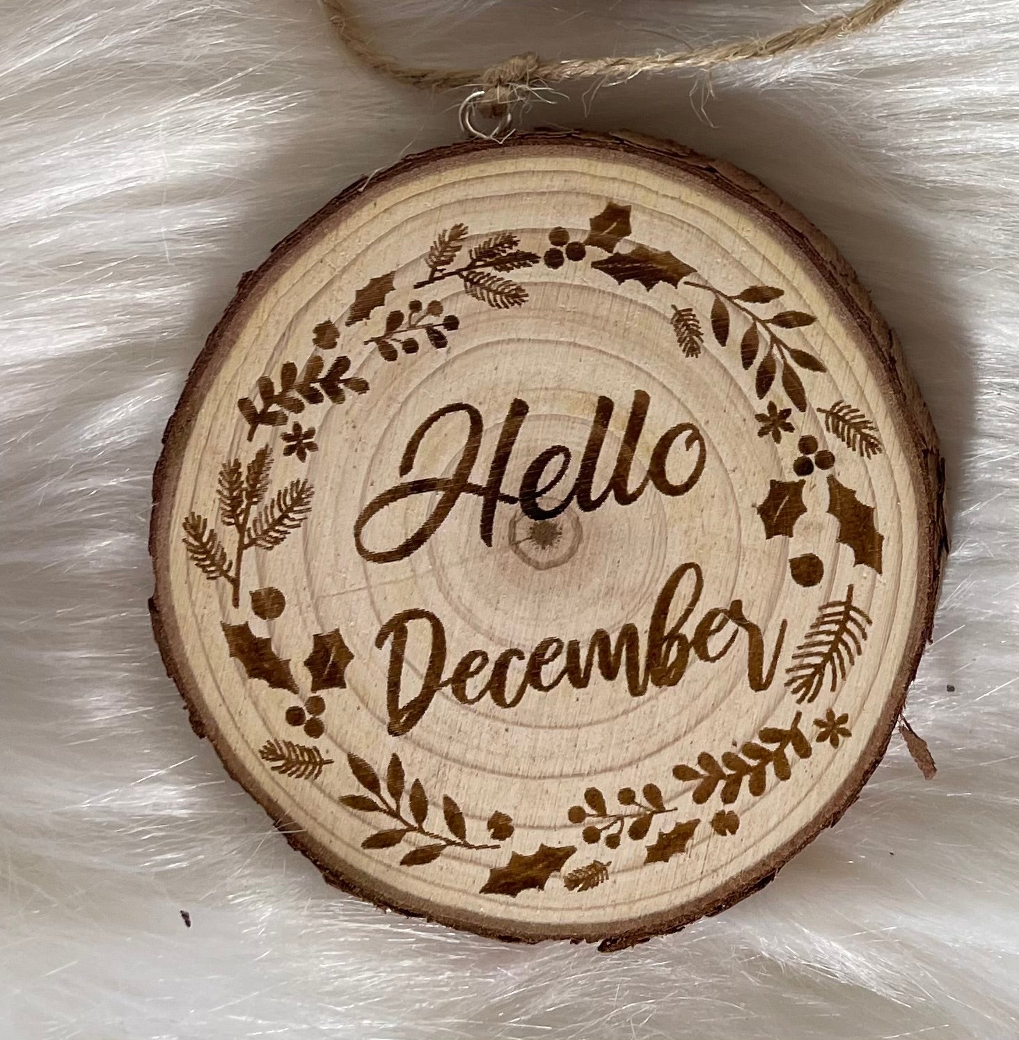 Boule de Noël Bois Brut Gravée | Messages Festifs Multilingues