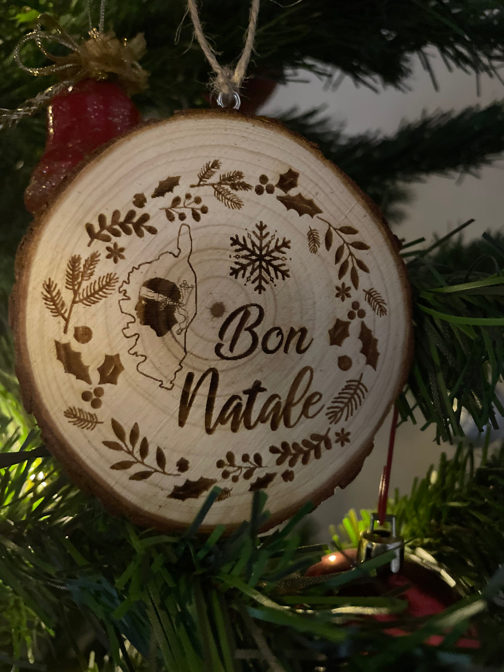 Boule de Noël Bois Brut Gravée | Messages Festifs Multilingues