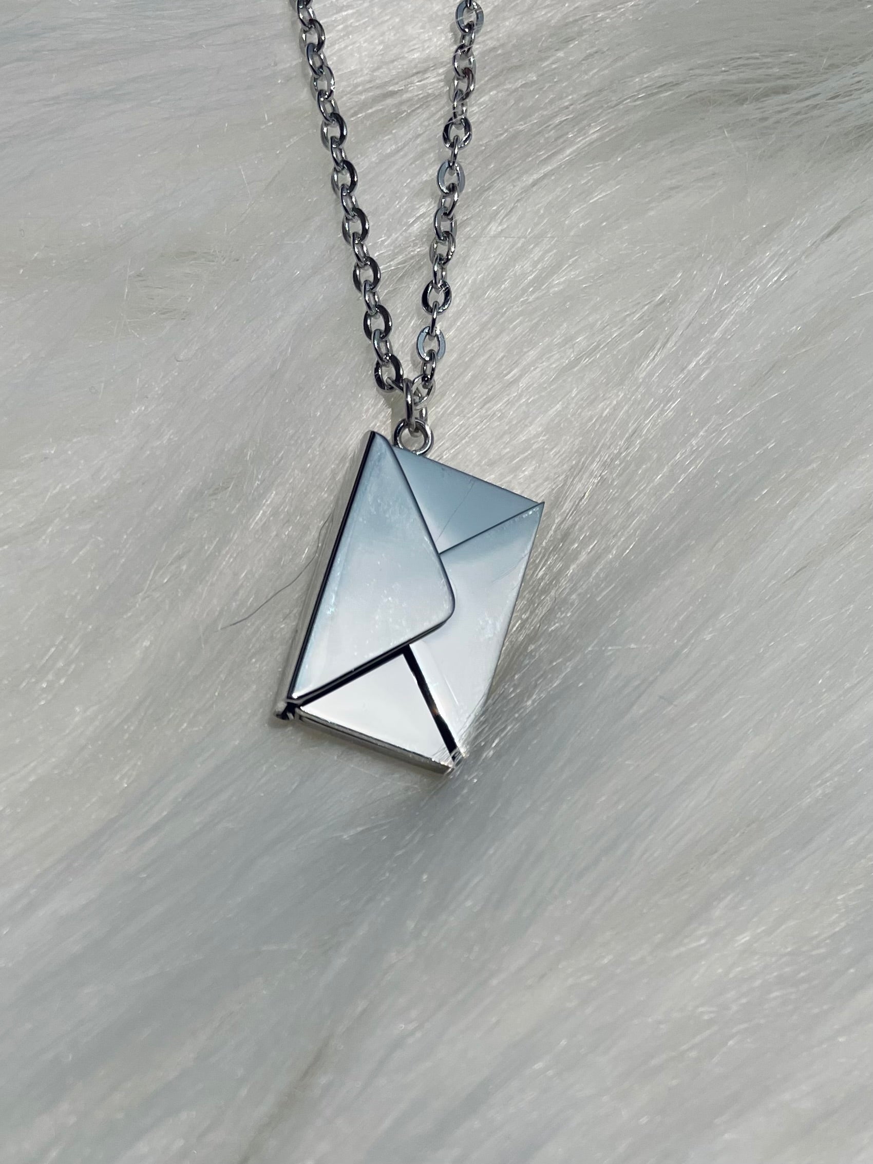 Collier Enveloppe Personnalisable en Acier Inoxydable - Or, Argent, Or Rose