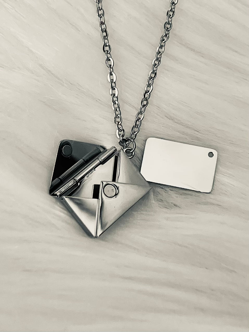 Collier Enveloppe Personnalisable en Acier Inoxydable - Or, Argent, Or Rose